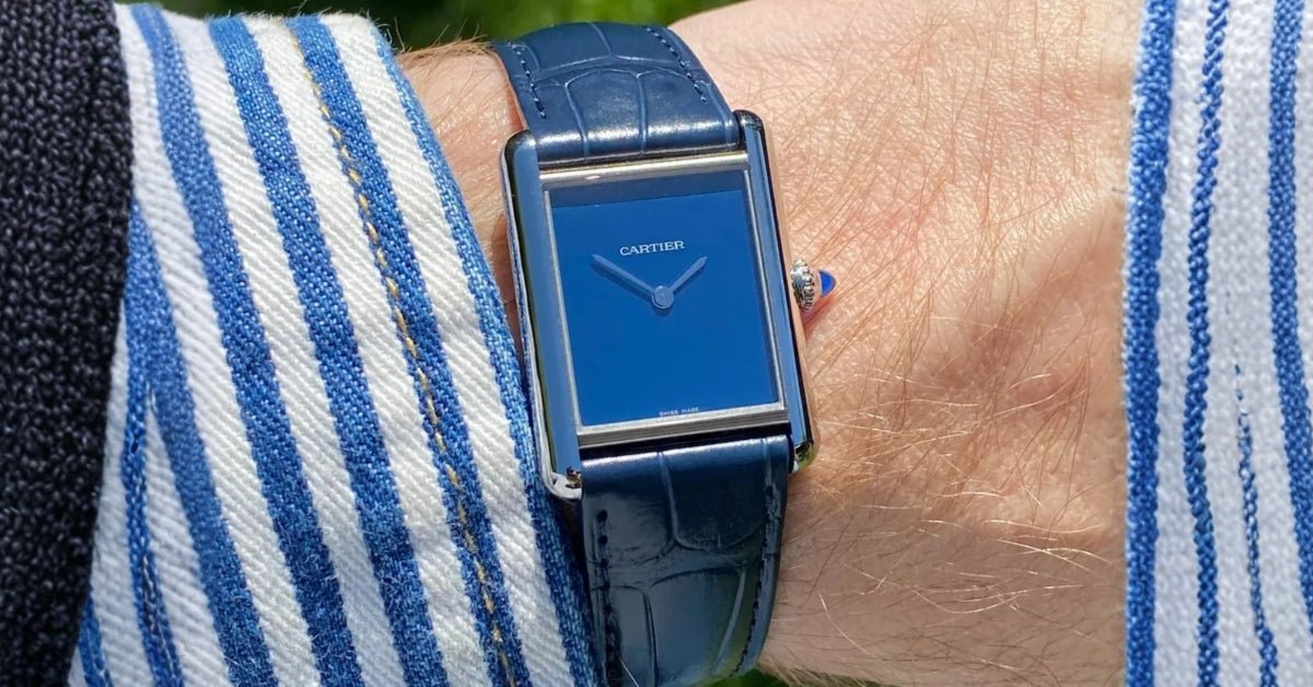 Strap Guide: Cartier Tank Must Blue WSTA0055 - Helvetus