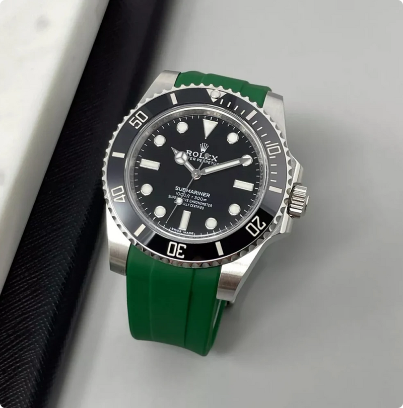 Lash product package with thank you card and application tools