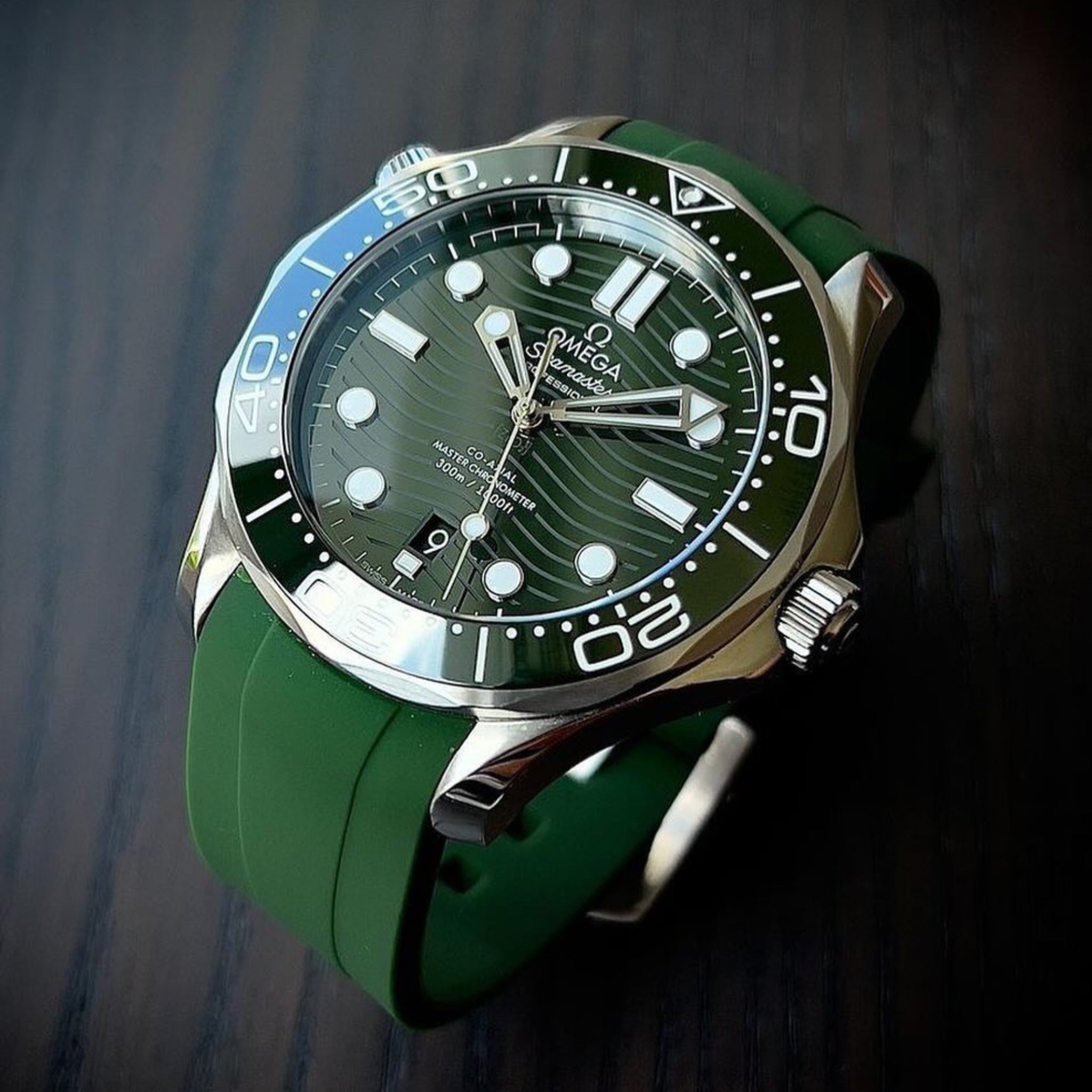 Rubber Strap - For Omega Seamaster 300 - Green - Helvetus