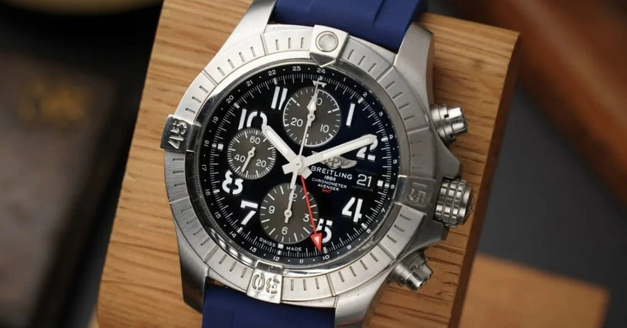 Breitling Superocean Strap Guide – Best Rubber Straps & Fit for Every Model - Helvetus