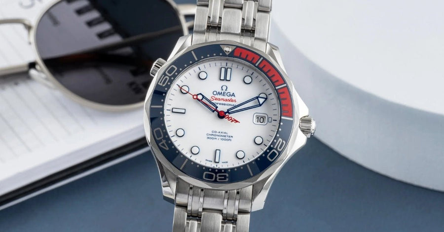 Omega Seamaster Diver 300M Commander's Watch 212.32.41.20.04.001 Strap Guide – Best Rubber Straps & Fit - Helvetus