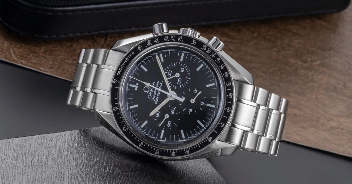 Omega Speedmaster Moonwatch 311.30.42.30.01.005 Strap Guide – Best Rubber Straps & Fit - Helvetus