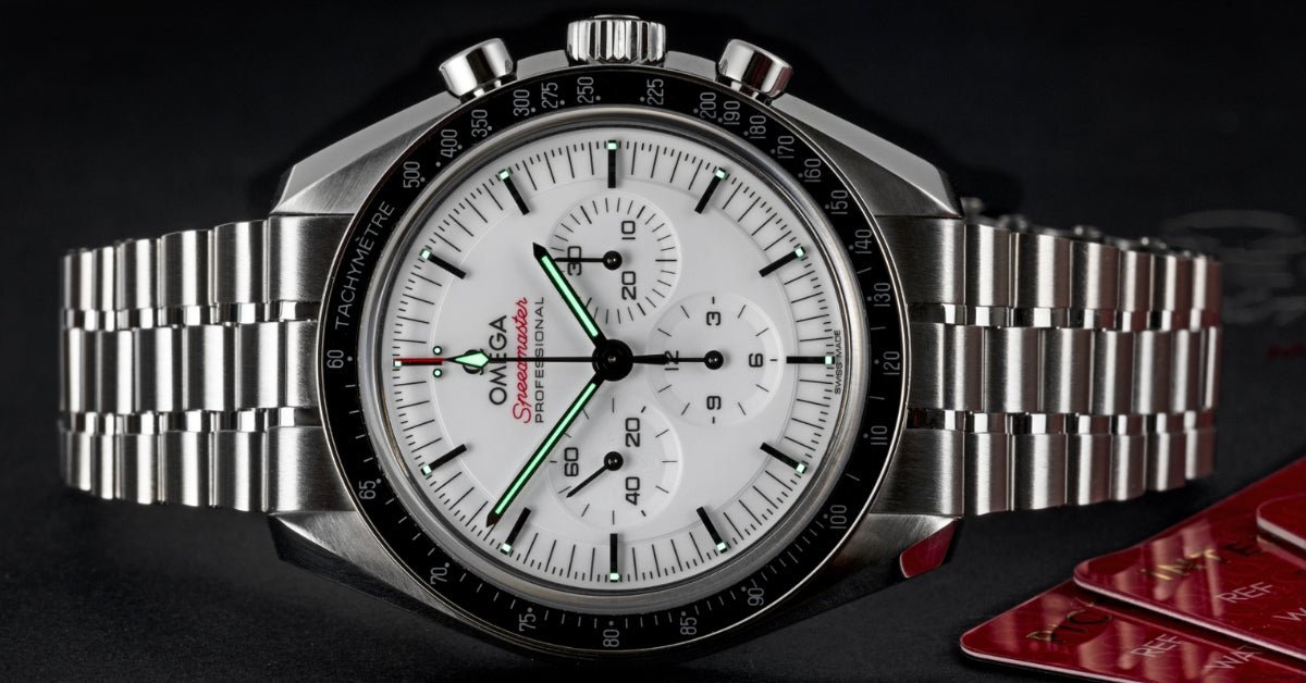Omega Speedmaster Moonwatch White Dial 310.30.42.50.04.001 Strap Guide – Best Rubber Straps & Fit - Helvetus