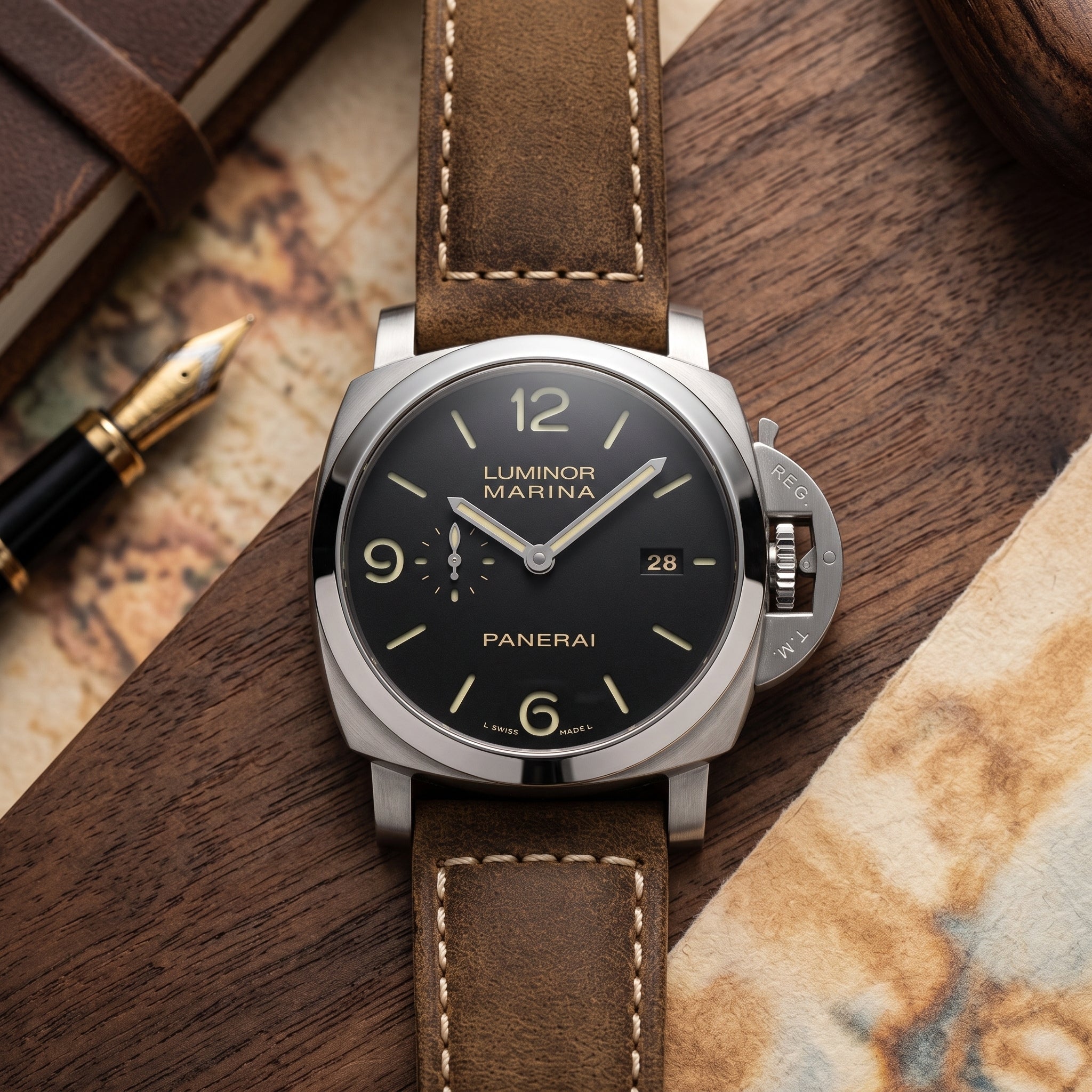 PANERAI レザーベルト ブラウン Panerai Leather Strap in Brown - Helvetus®