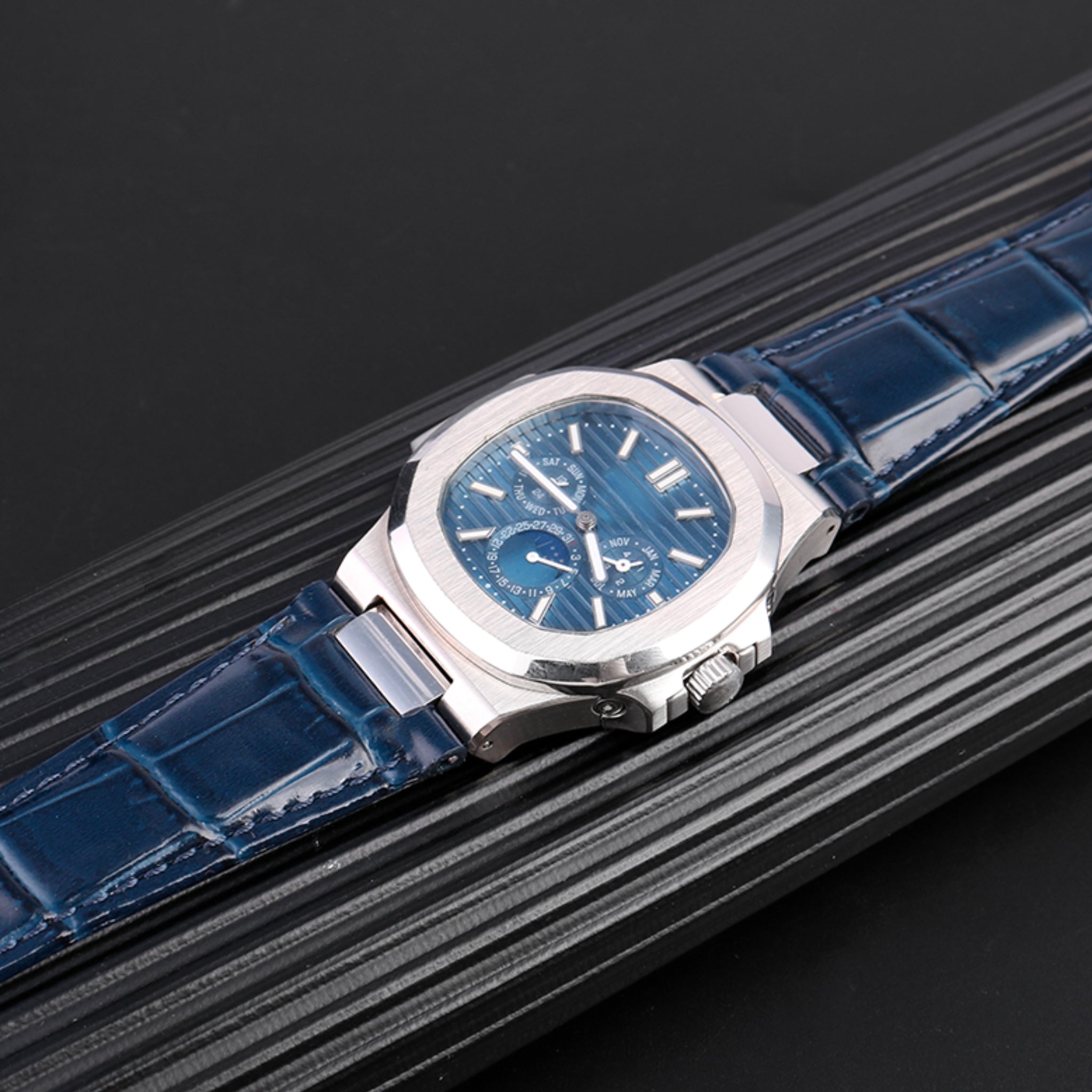 Leather Strap - For Patek Philippe Nautilus - Blue - Helvetus