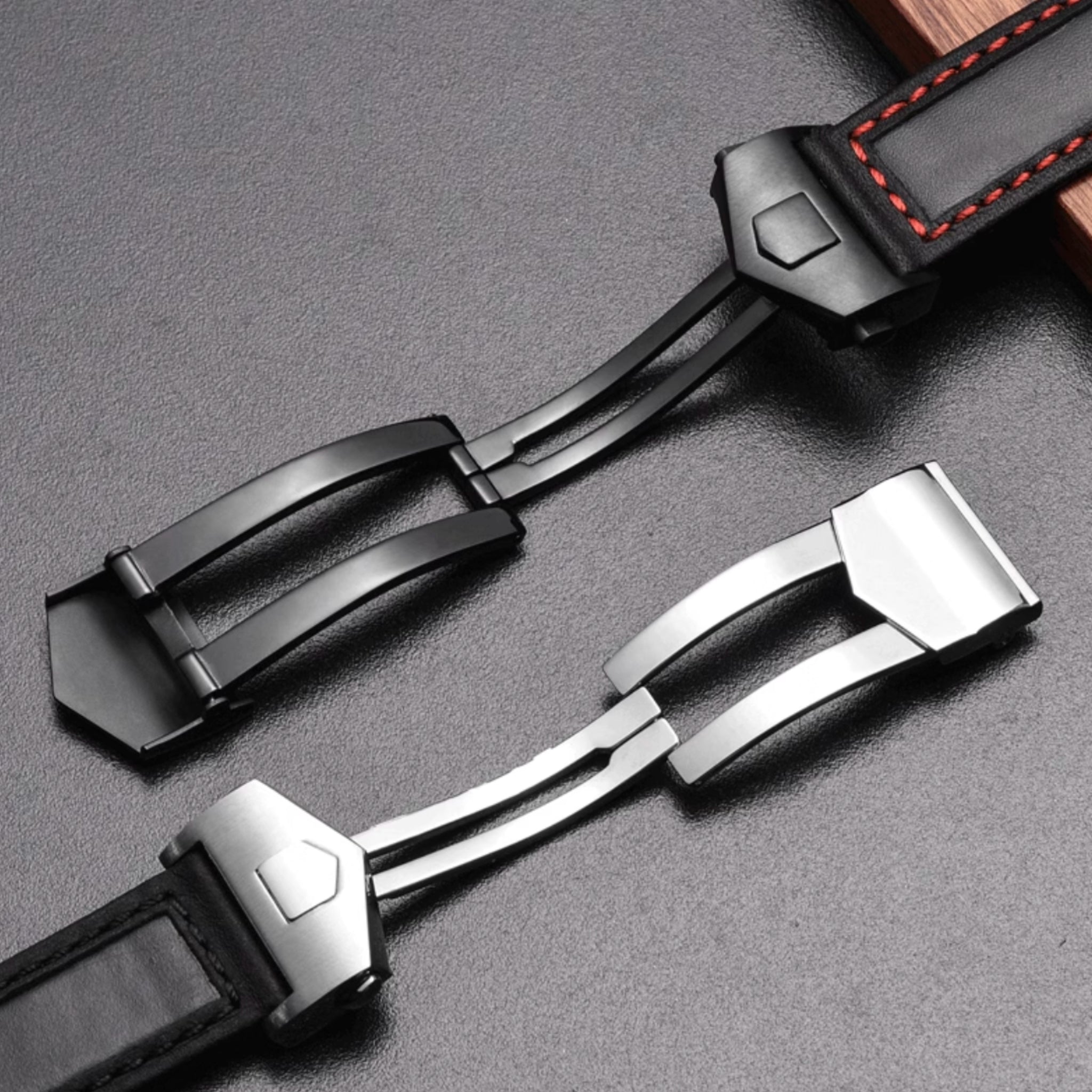 Strap for Tag Heuer Carrera in Black - Helvetus® Switzerland