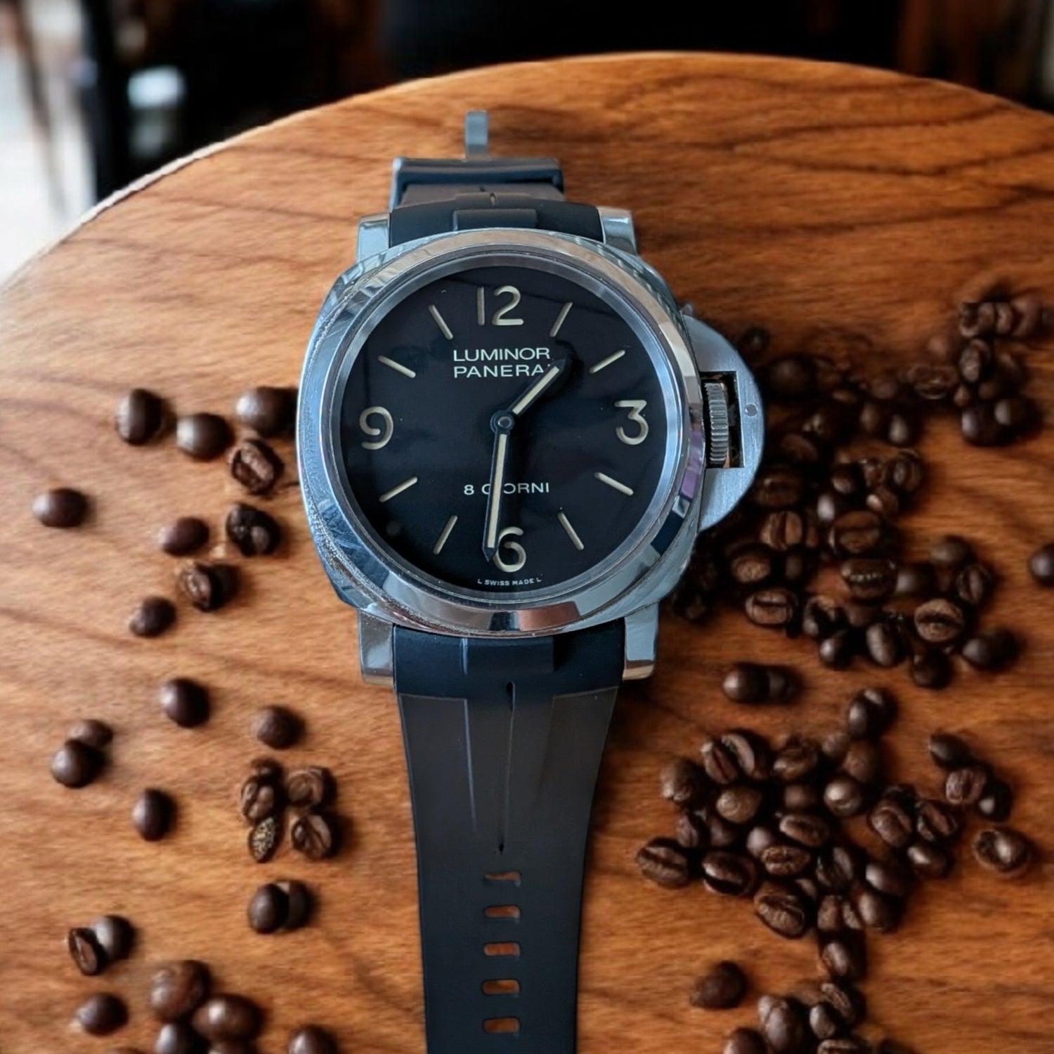 Rubber Curved Strap - For Panerai Luminor 44mm - Black - Helvetus