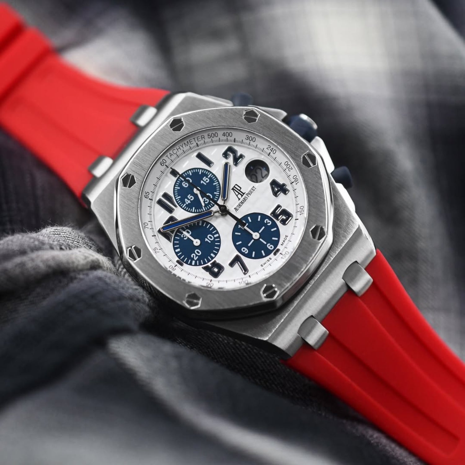 Audemars Piguet Offshore 42mm Rubber Strap in Red - Helvetus