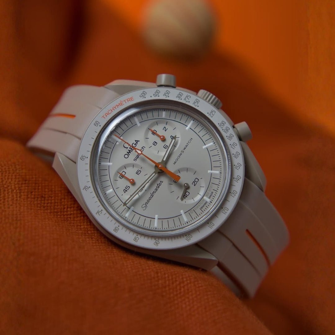 Rubber Strap - For Mission to Jupiter | Omega X Swatch | MoonSwatch - Beige w/Red Line - Helvetus