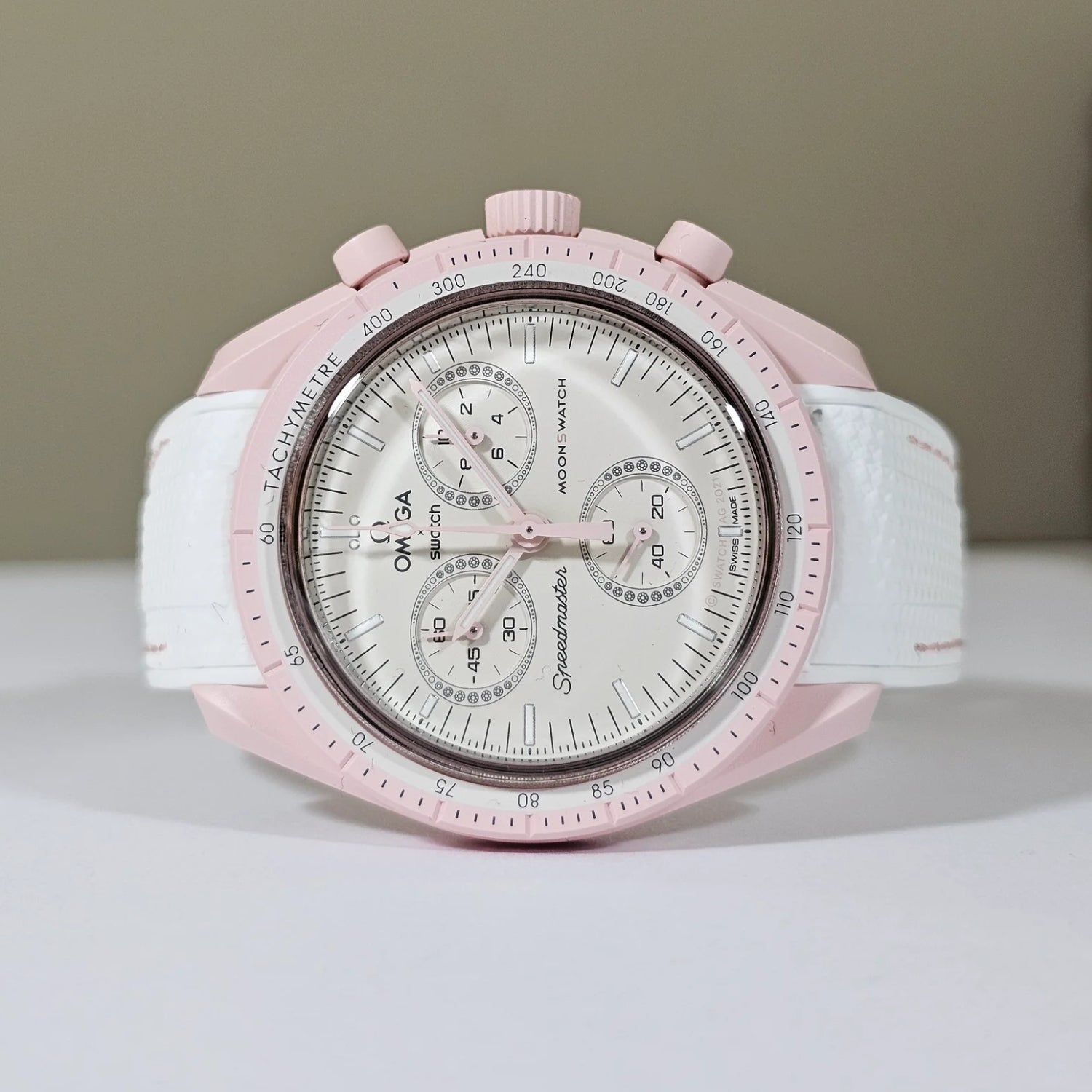 Strap for Mission to Venus Moonswatch in White w/Pink