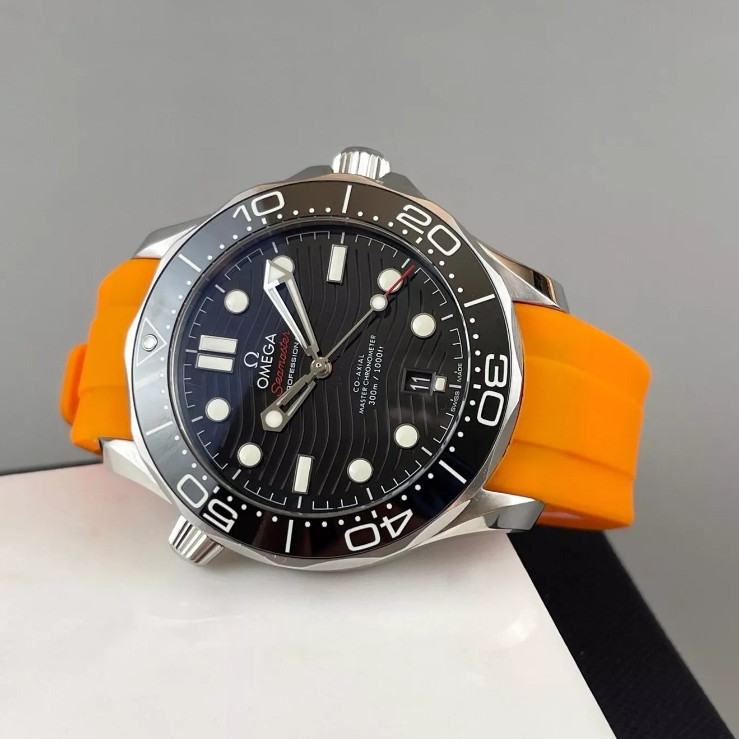 Rubber Strap - For Omega Seamaster 300 - Orange - Helvetus