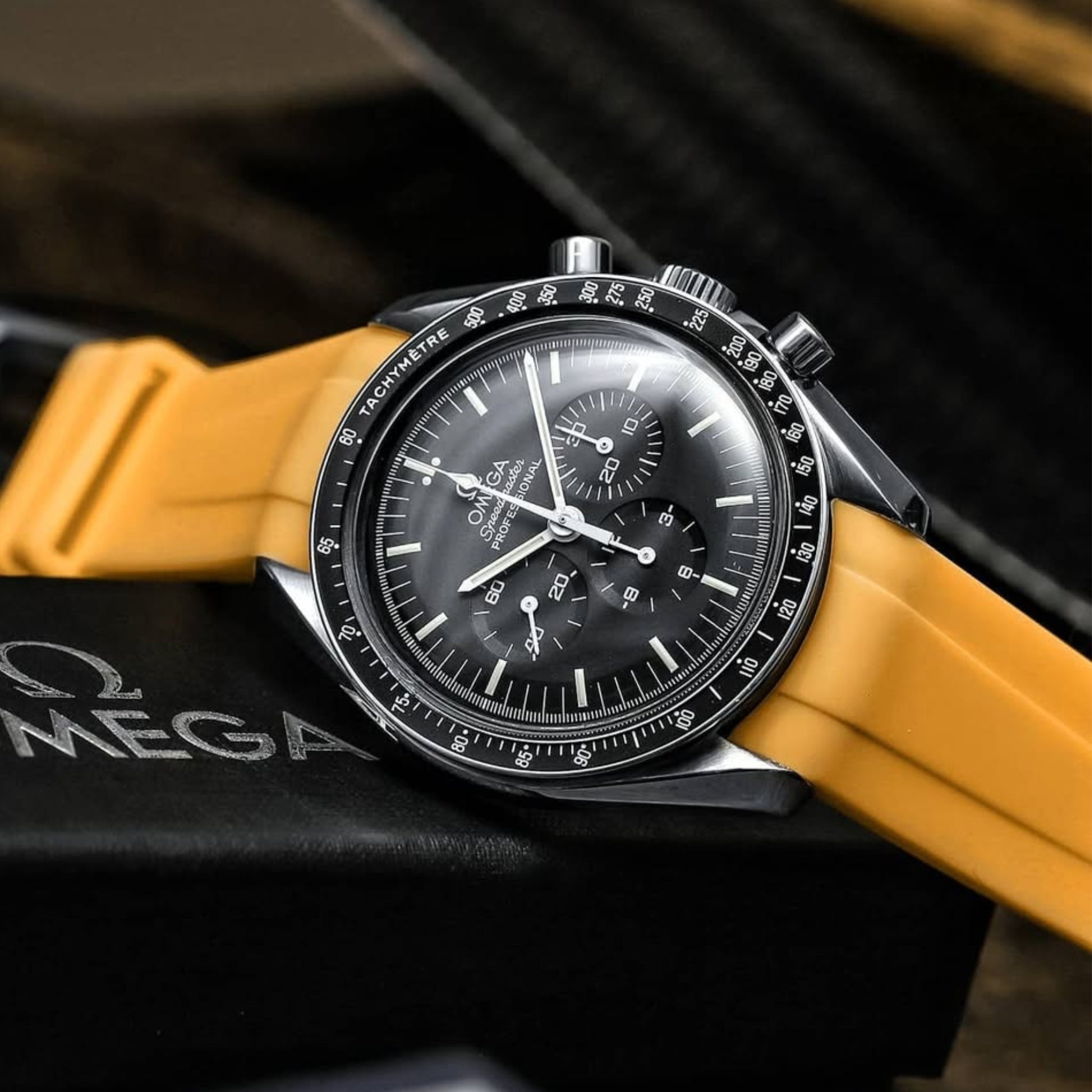 Rubber Strap - For Omega Speedmaster - Yellow - Helvetus
