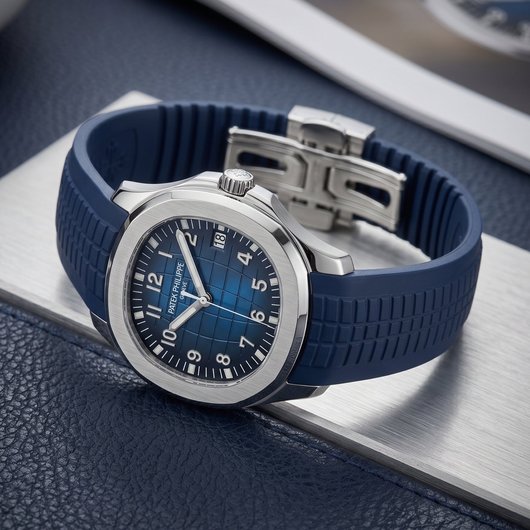 Patek Philippe Aquanaut 時計ベルト　新品 Blue Strap for Patek Philippe Aquanaut - Helvetus®