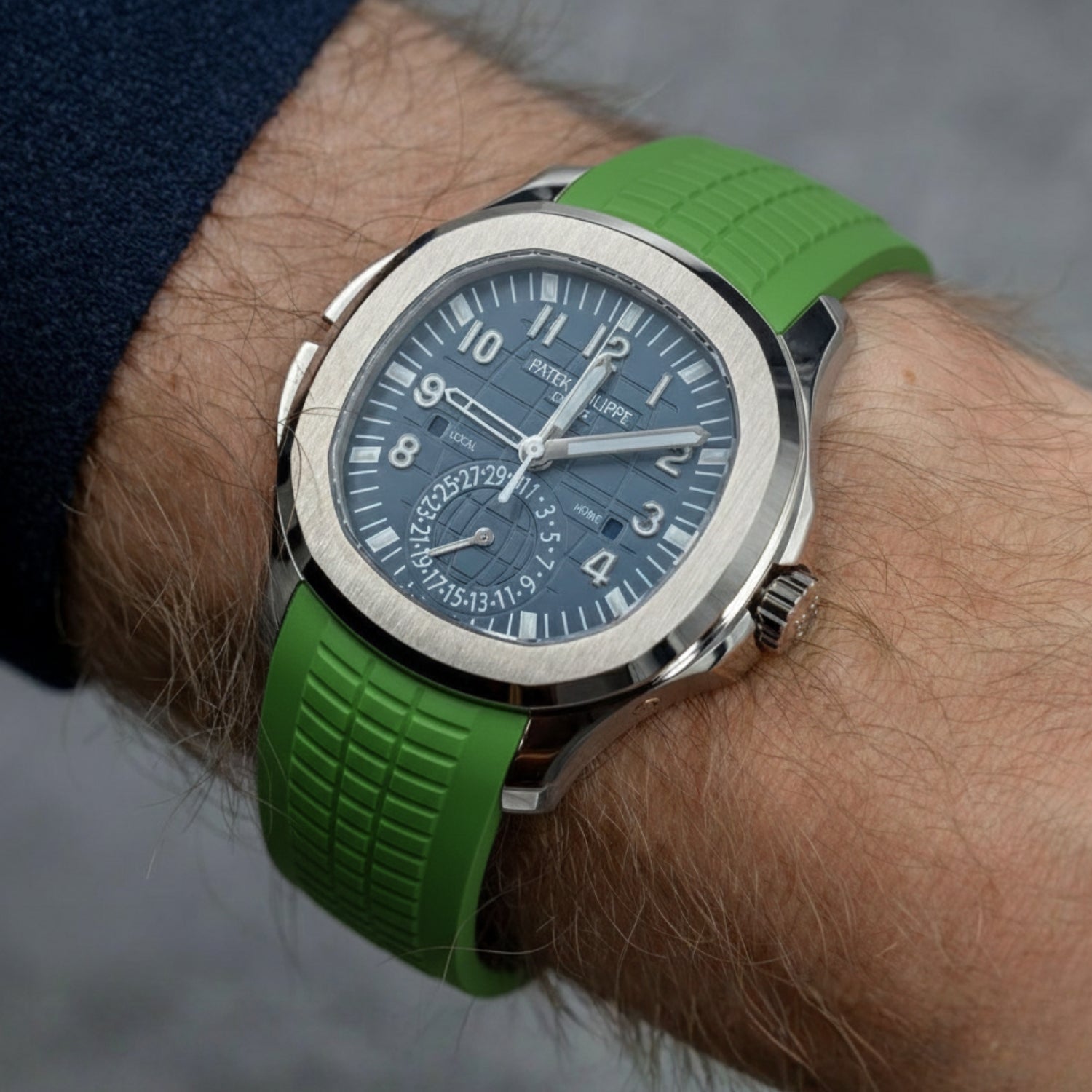 Patek Philippe Aquanaut 時計ベルト　新品 Patek Philippe Aquanaut Green Strap - Helvetus® Switzerland