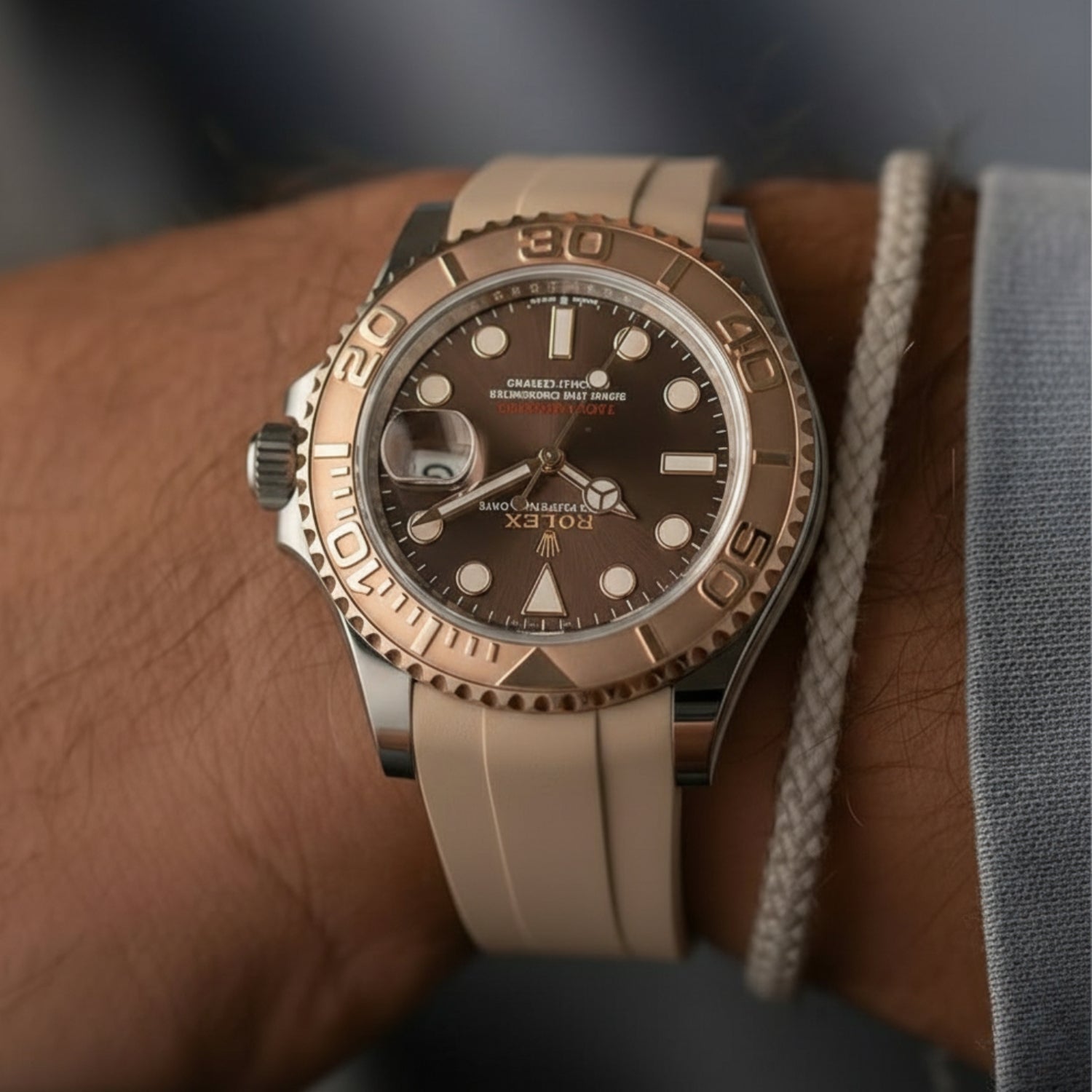 ベージュ XL フェイスバンド Rolex Yacht-Master Rubber Strap in Beige - Helvetus® Swiss Straps