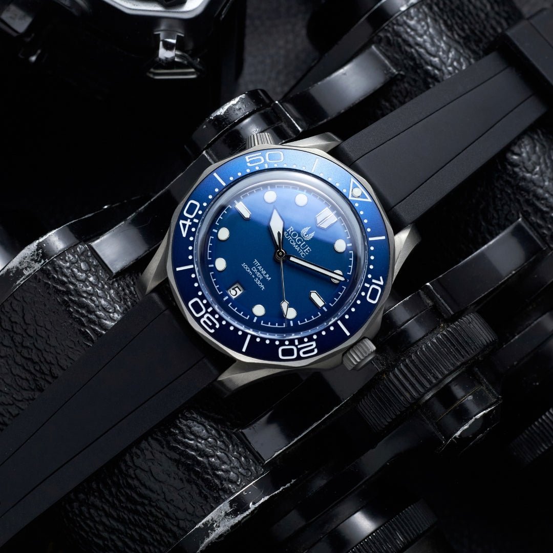 Straight FKM Rubber Strap Black – 20mm, 22mm, 24mm | Helvetus®